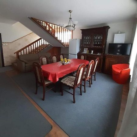 Hotel Pegazus Vendégház à Hajdúszoboszló Extérieur photo
