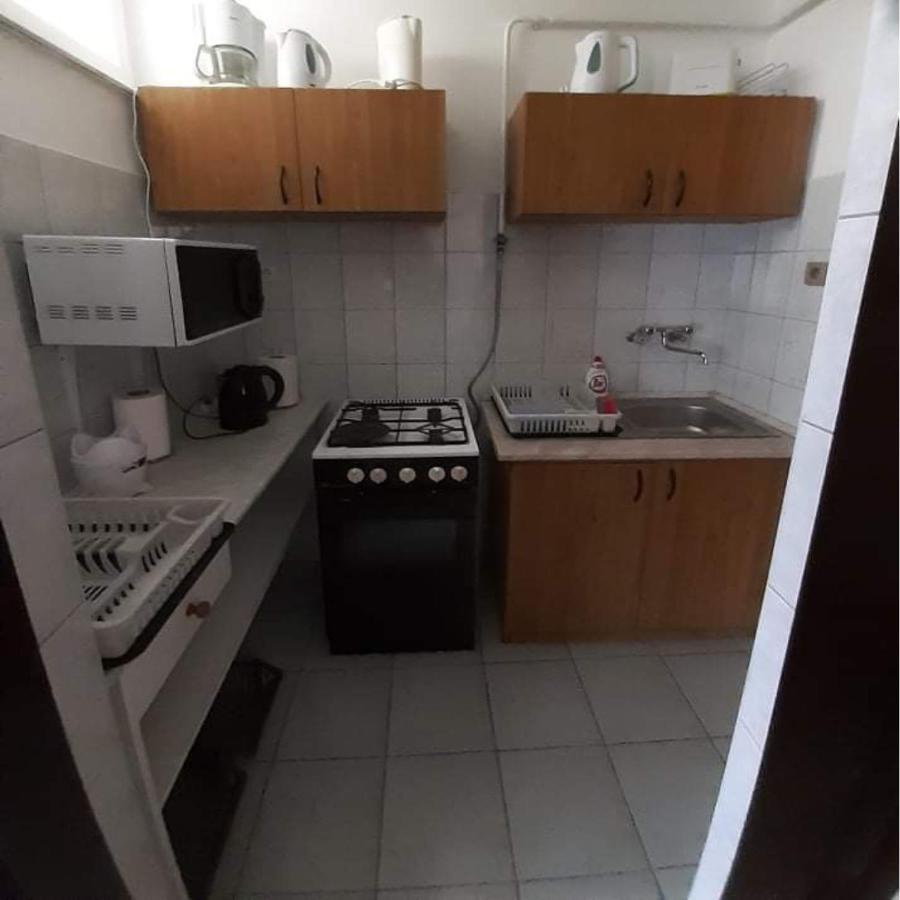 Hotel Pegazus Vendégház à Hajdúszoboszló Extérieur photo
