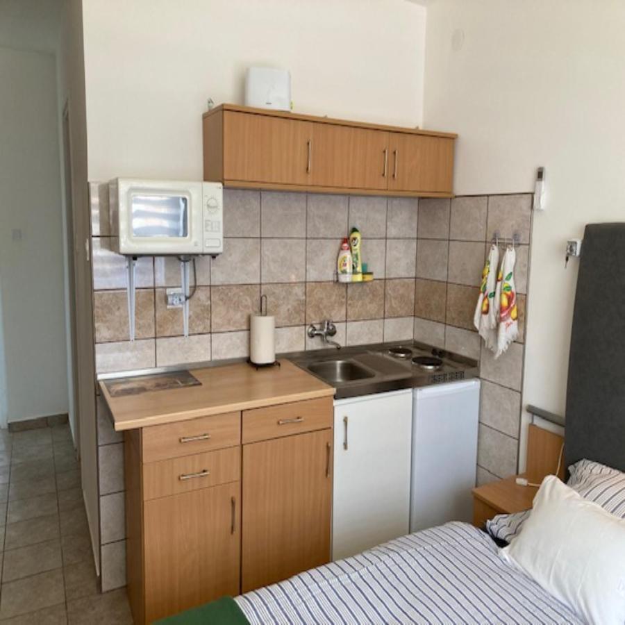 Hotel Pegazus Vendégház à Hajdúszoboszló Extérieur photo
